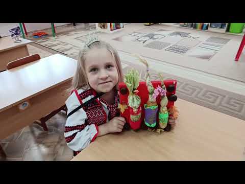 Видео: Осінні поробки групи" Капітошка."