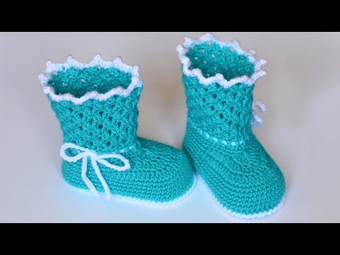 Видео: Пинетки сапожки крючком. Мастер класс. Booties crochet