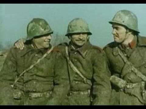 Видео: Култови моменти от "Тримата от запаса" 1971 г. част 2 Много смях бг филм