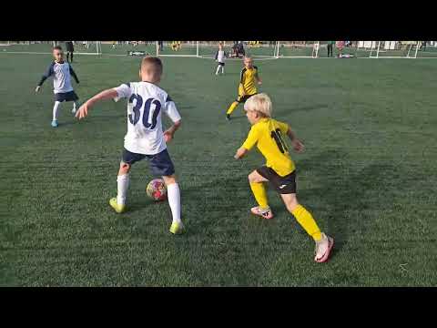 Видео: Utmost Cup: Gold League  ( груповий етап) Атлет : Звягіль Kids