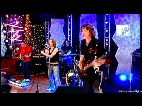 Видео: Юлия Савичева - Стоп (live)