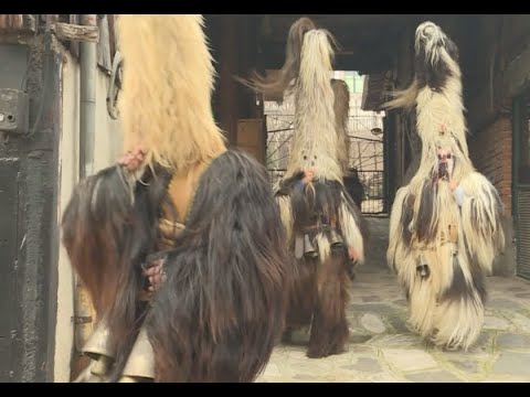 Видео: Кукерите - едни от най-впечатляващите български традиции