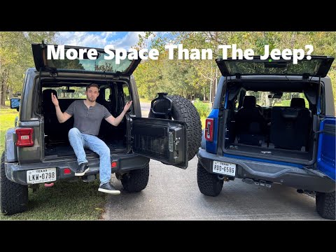 Видео: 2DR Bronco против 2DR Wrangler: заднее сиденье и грузовое пространство!