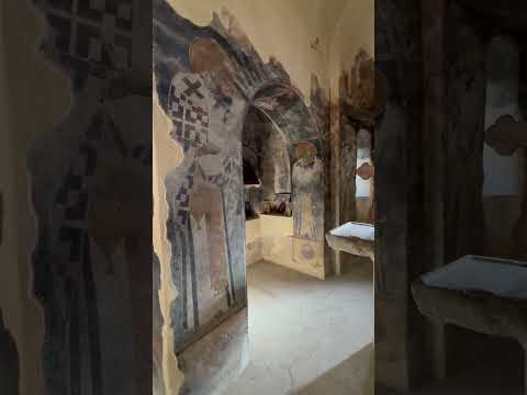 Видео: Какво се случва с "Асеновата крепост" - гр. Асеновград