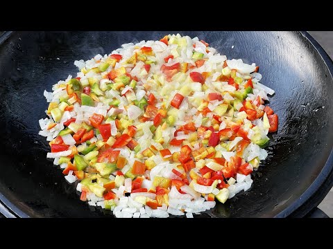 Видео: Пробуем вкус из Турции - Восточное блюдо Менемен - Турецкая яичница с овощами