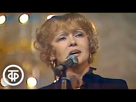 Видео: Авторский вечер поэта Роберта Рождественского (1980)