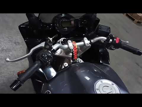 Видео: Обзор моего мотоцикла Yamaha FZ6-S FAZER 2005г 🇯🇵