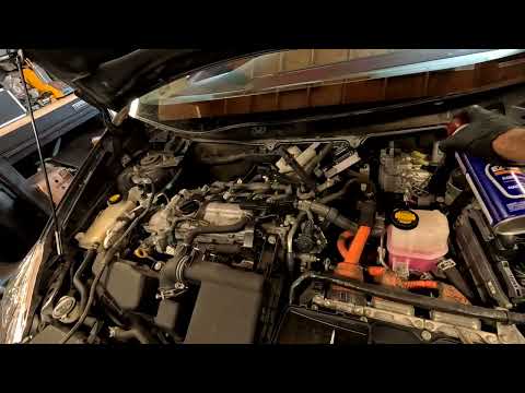 Видео: Prius 30 снятие блока ABS