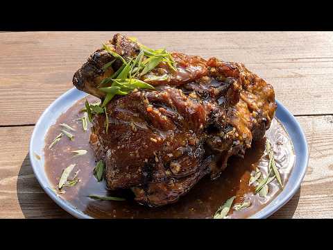 Видео: Это восхитительно!!! Свиная рулька в китайском соусе. Готовлю в афганском казане и тандыре