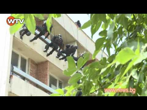 Видео: Баретите се развихриха пред Борисов и Цветанов