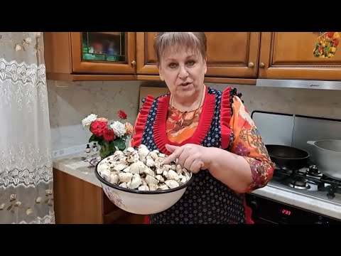 Видео: КАБАЧКИ С ГРИБАМИ! ЗАГОТОВКИ на ЗИМУ! Обалденная ЗАКУСКА из КАБАЧКОВ! И ещё 5 рецептов.