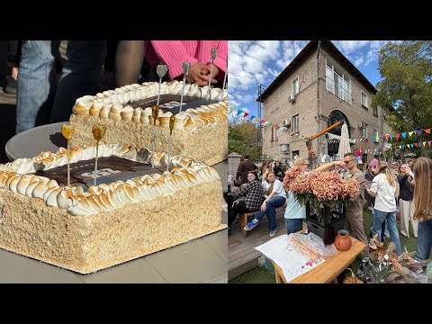 Видео: Vlog: как прошел день города в Запорожье💐🍰 приехали в Киев на стрессе..