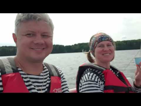 Видео: На парусном тримаране "Кулик-18" по реке Свирь