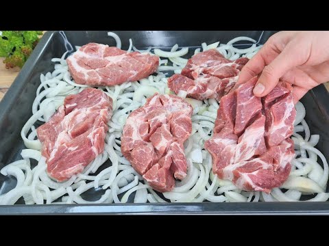 Видео: Вместо шашлыка на праздничный стол или вкусный ужин! Почему я не знала этот рецепт раньше? Мясо в..