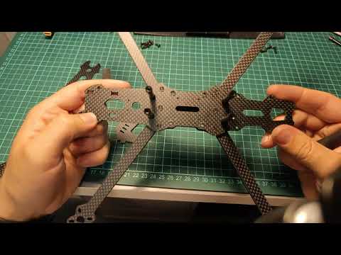 Видео: инструкция по сборке рамы fpv квадрокоптера MARK 4V2