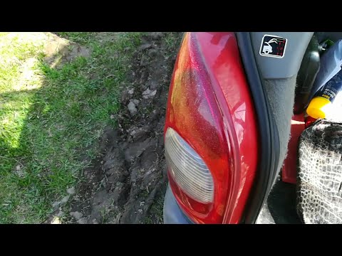 Видео: Ситроен ксара пикасо. Замена лампочки в фаре заднего вида.  Как снять фару заднего вида.