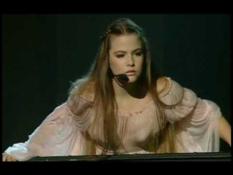 Видео: Ромео и Джульетта - 10 - Балкон