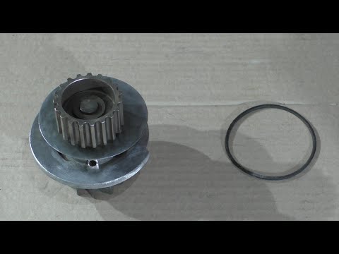 Видео: Помпа водяная Daewoo Nexia, Chevrolet Lanos, Aveo#water pump#水泵