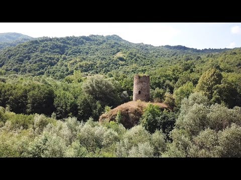 Видео: Находка в диких горах - средневековый замок