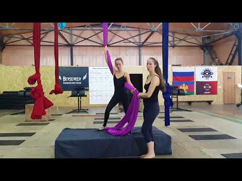 Видео: Aerial  silks  воздушные полотна