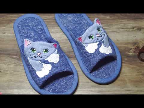 Видео: Машинная вышивка: Тапки котики.