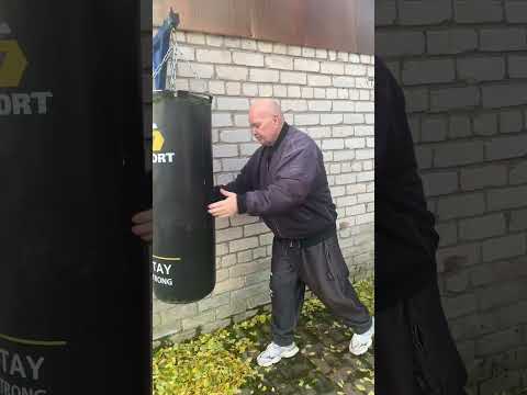 Видео: Урок 65 Рукопашный бой от Петровича