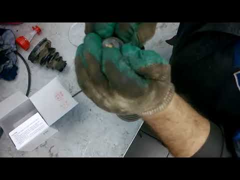 Видео: замена пыльника внутреннего шруса HONDA