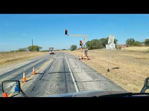 Видео: Дальнобой США. Техас... через деревни и посёлки доставил груз.