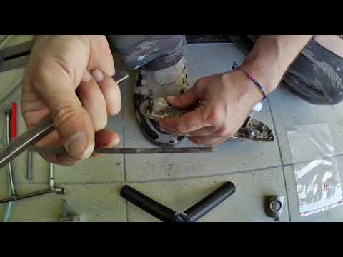 Видео: Chevrolet Lacetti# Лачетти#разборка дверной ручки,детальная инструкция 