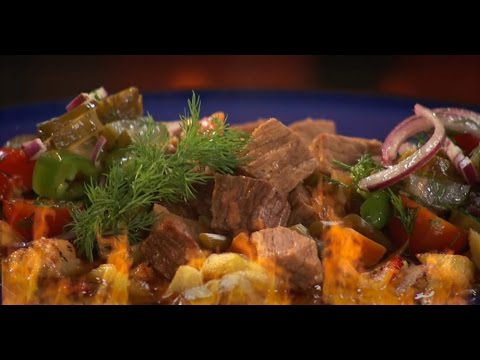 Видео: Азу из говядины с соленой черемшой | Мясо. От филе до фарша