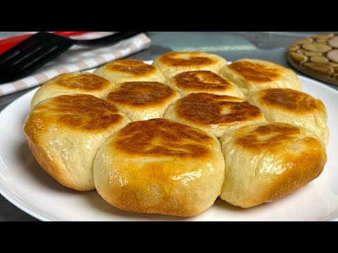 Видео: Без ДУХОВКИ! Хлеб на сковороде! Все очень ПРОСТО ! Хрустящая корочка и мягкий мякиш, ну очень вкусно