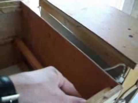 Видео: Пчеловодство. Ящик для рамок - три в одном.