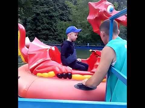 Видео: Парк Т.Шевченка,атракціони!!! Відпочинок!!!