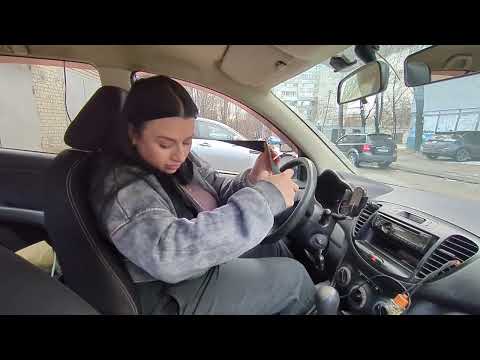 Видео: Підготовка водія перед запуском двигуна та початок руху