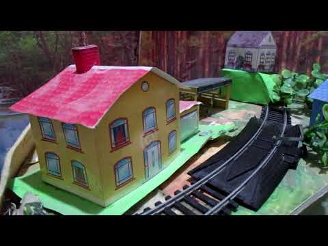 Видео: Экскурсии по бумажным городам. Выпуск 3: Бумажная ж.д.станция и бумажные дачи