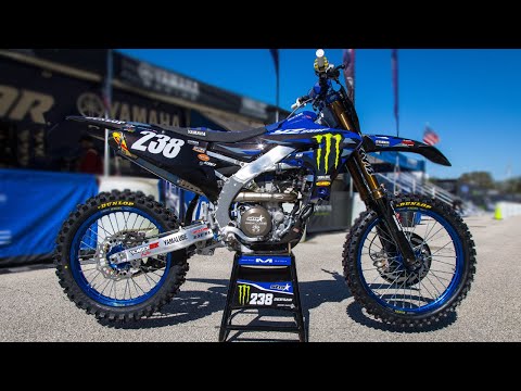 Видео: Внутри гоночного мотоцикла Factory Star Racing Yamaha YZ250F Хайдена Дигана