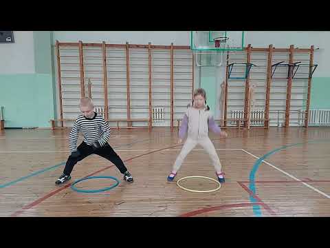 Видео: Вправи з обручем. Початкова школа. НУШ.