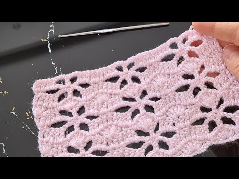 Видео: Схема вязания с похожим цветочным узором (Схема вязания детского жилета крючком)