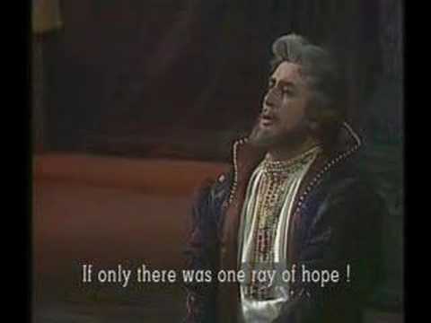 Видео: Mussirgsky - "Достиг я высшей власти" - Boris aria.