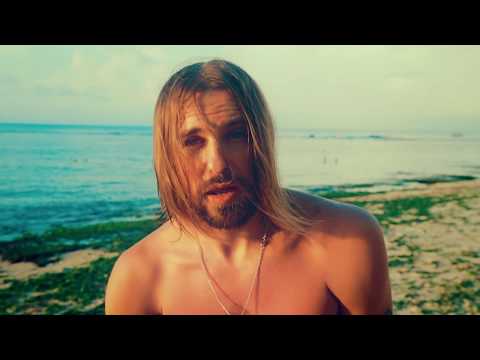 Видео: Артем Иванов - Нетрезвыми (mood video)