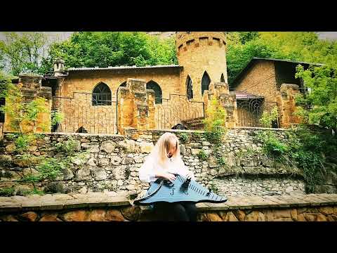 Видео: "Калина красная" на гуслях. Девушка играет на гуслях