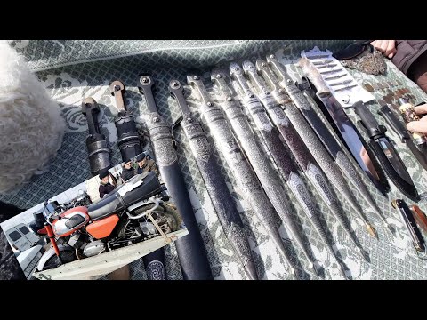 Видео: Рынок старинных вещей СССР,новый мотоцикл ЯВА\ ИНГУШЕТИЯ.