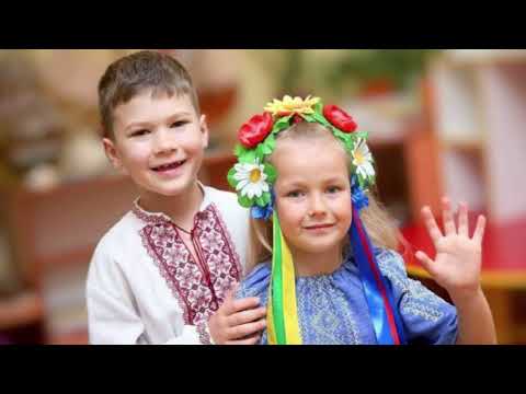 Видео: Рухлива гра "Віночок"