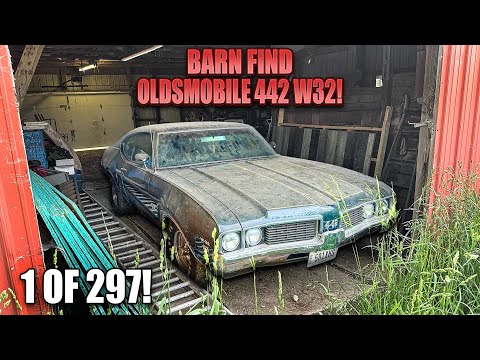 Видео: Oldsmobile 442 W32 Сарай Найти | Первая стирка за последние годы | Удовлетворительное восстановление