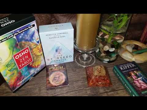 Видео: Карты Ленорман:" Собака "- значение и сочетание с другими картами