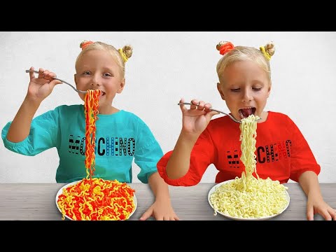 Видео: Алиса и Ева и их истории с папой