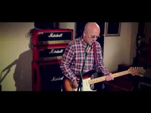 Видео: Андрей Сапунов . "Я знаю" ст. А.Бутузов