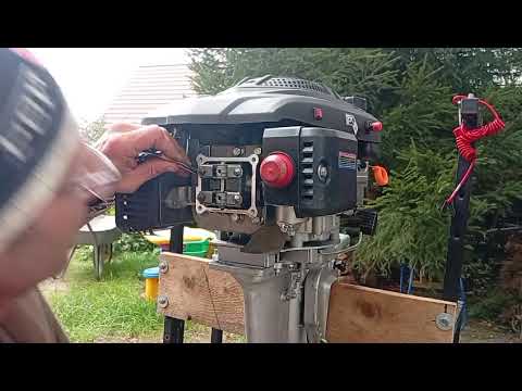 Видео: Регулировка клапанов на лодочном моторе-гибриде 8 л.с. 4т.