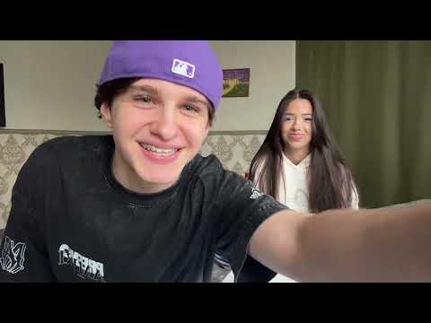 Видео: Стрим "ДЕЛАЕМ ПАРНЫЕ ФУТБОЛКИ С КАРАМЕЛЬКОЙ!". 1 часть