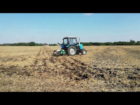 Видео: Невероятно. МТЗ 82 и самодельный чизель , глубина до 50 см. Я не ожидал такого результата.